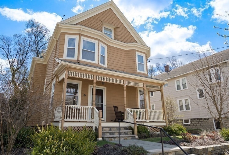 Foto principal - 52 Hillsdale Rd
