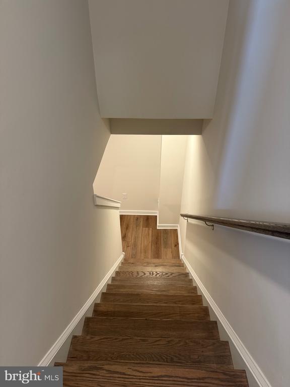 Building Photo - 83 Four Leaf Dr