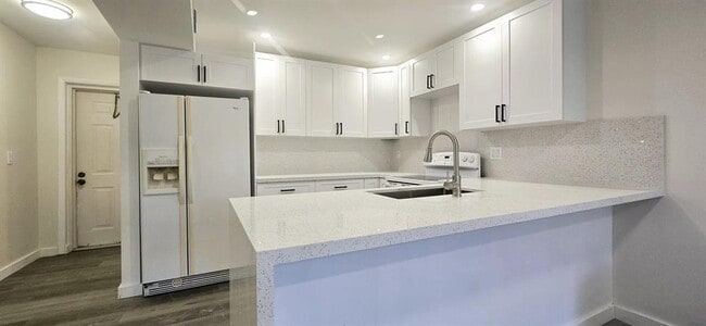 Foto del edificio - 5539 Courtyard Dr