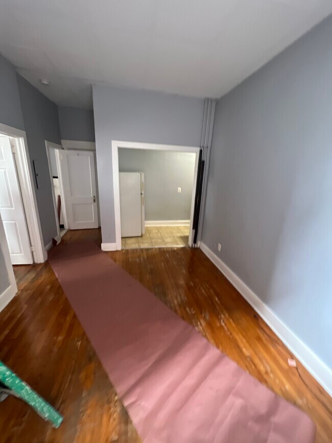Foto del edificio - 822 N Adams St