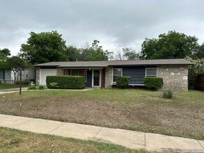 Building Photo - 7211 Westglade Dr