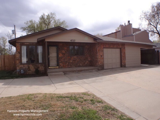 Primary Photo - 4727 W Central Ave