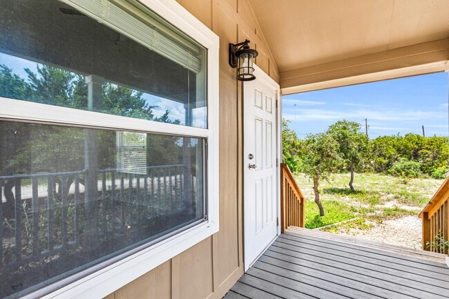 Building Photo - 24369 Bingham Creek Rd