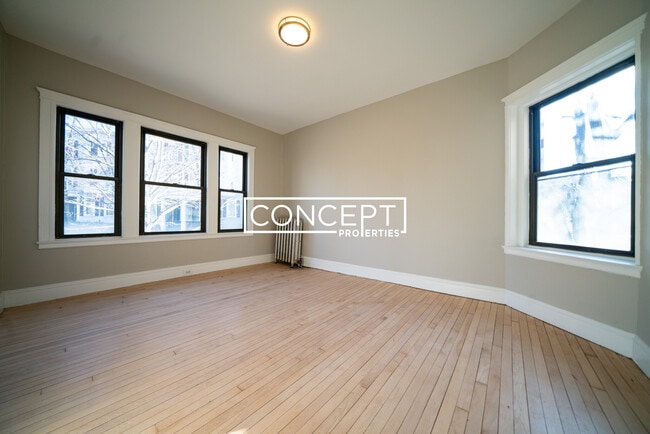 Building Photo - 19 Pleasant St