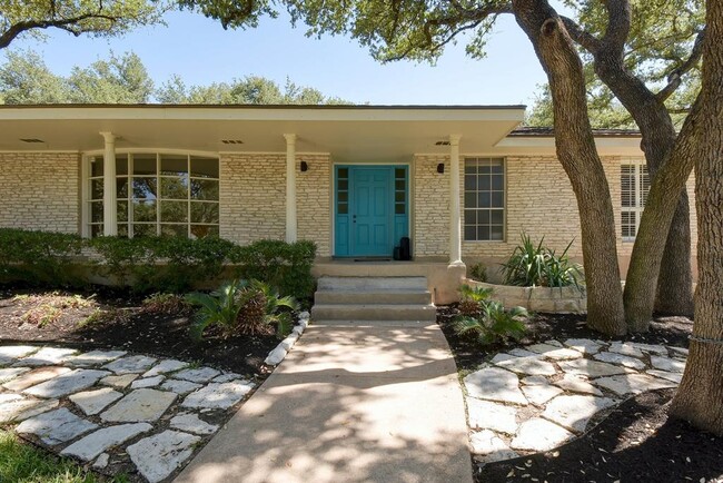Building Photo - 7620 Rockpoint Dr