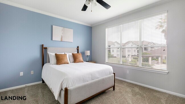 Foto del edificio - 14807 Woodland Hills Dr