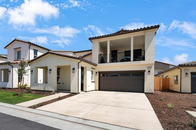 Building Photo - 168 N Falcon Ave