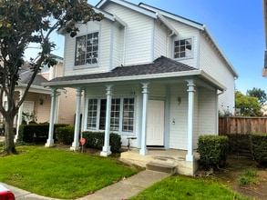 Building Photo - 6495 Potrero Dr