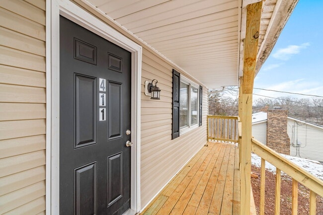 Building Photo - 411 Cherokee Heights Dr
