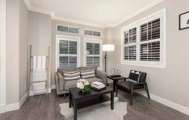 Building Photo - 44035 Chaparral Dr