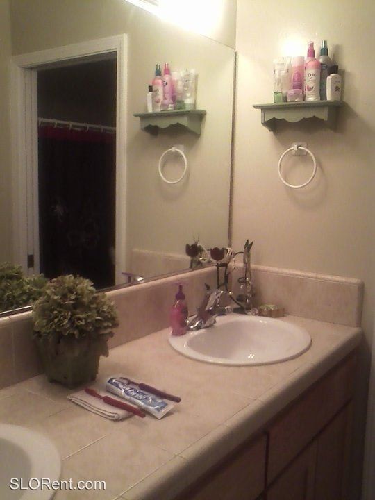 Foto principal - 3 br, 3 bath House - 3060 Main Street