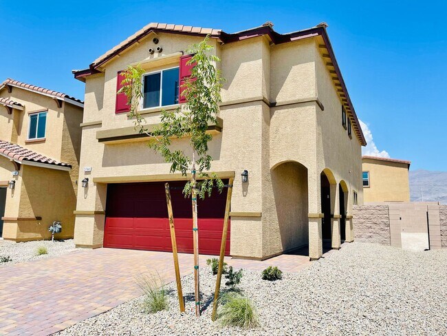 Building Photo - Newer 4 bedroom + Loft SMART home near Ali...