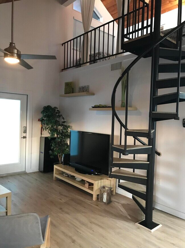 118 Primrose Ln, Layton, FL 33001 House Rental in Layton, FL