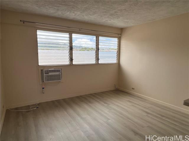 Building Photo - 711 Kamuela Ave