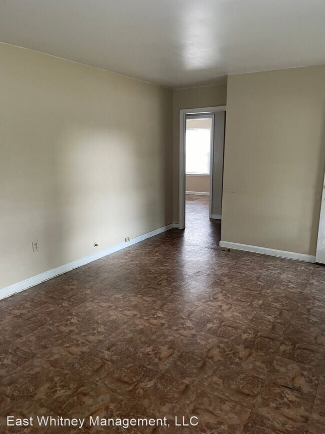 Building Photo - 2 br, 1 bath House - 255 Palmyra