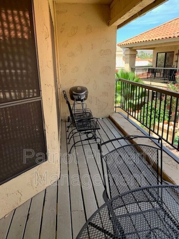 Photo - 9711-9711 E Mountain View Rd Apartment