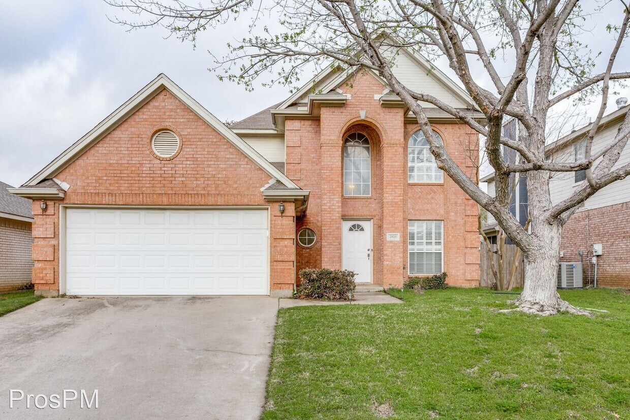 Primary Photo - 3 br, 2.5 bath House - 2929 Timber Creek Trl