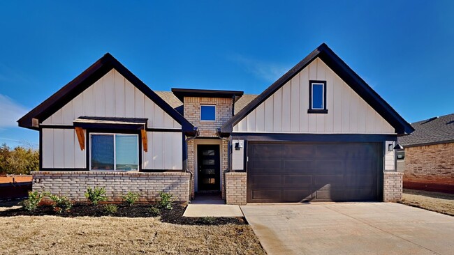 Building Photo - Modern Farm style 4 Bedroom 2 Bathroom Hom...