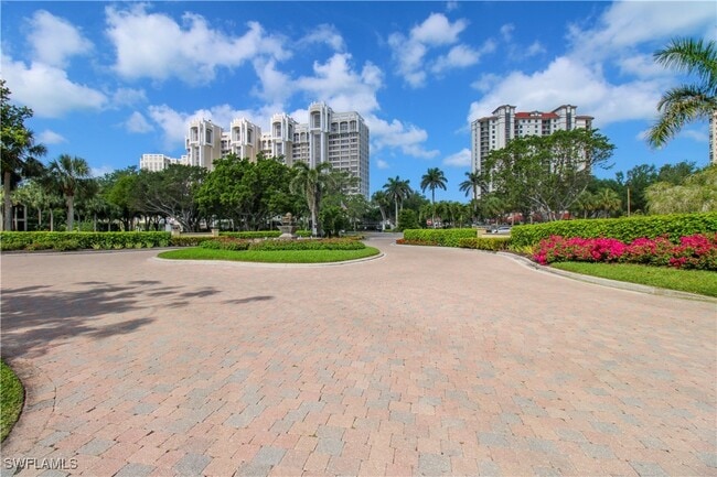 Building Photo - 7024 Pelican Bay Blvd
