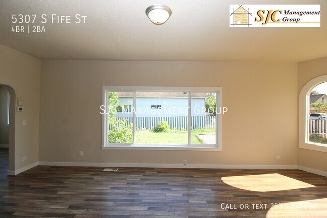 Building Photo - Four bedroom home in Tacoma for rent