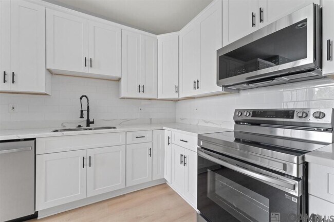 Foto del edificio - 1714 Tricou St