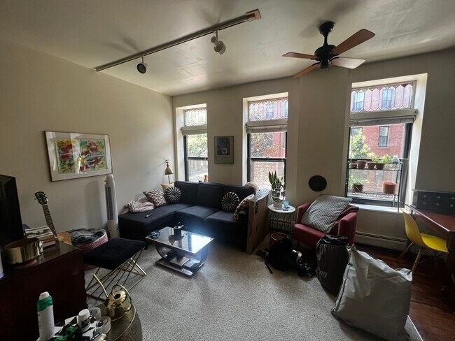 Foto del edificio - 476 Shawmut Ave