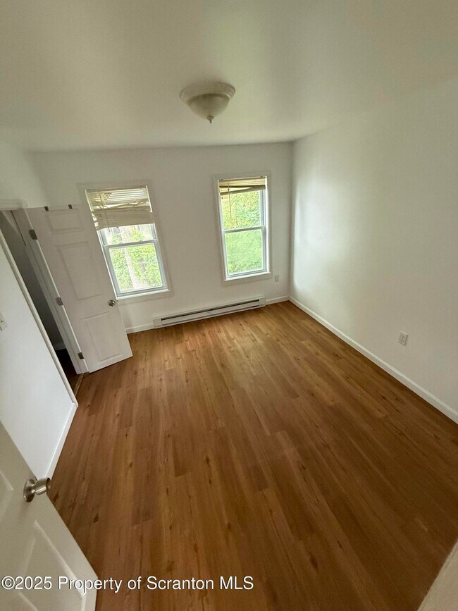Foto del edificio - 603 S Blakely St