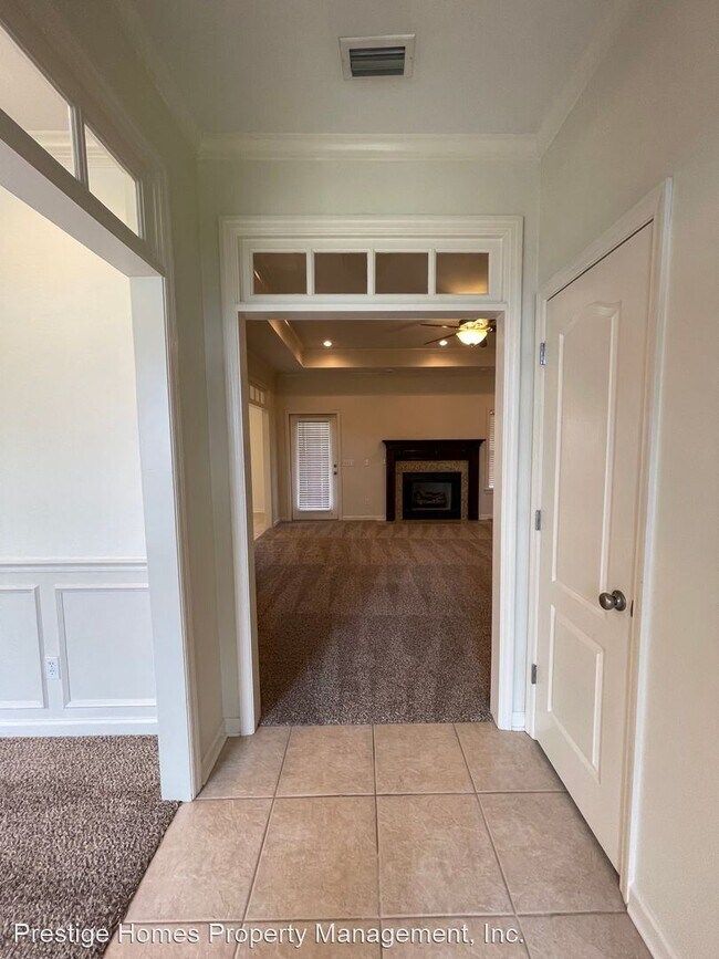 Building Photo - 4 br, 2.5 bath House - 202 Sommer Brooke Way