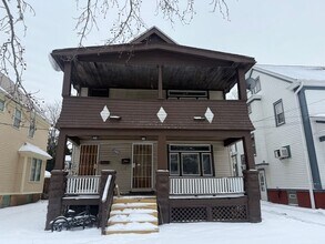 Building Photo - 3905 Brooklyn Ave