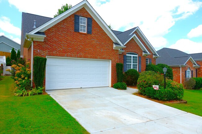 Building Photo - 923 Squires Pt