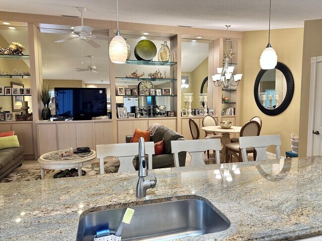 Foto del edificio - 4101 Water Oak Ct