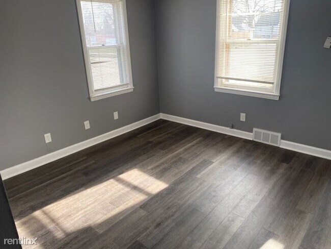 Foto del edificio - 3 br, 1 bath House - 7107 Jackson Ave