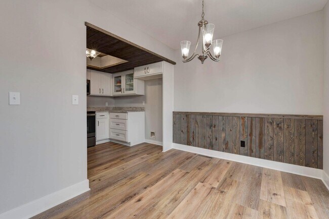 Foto del edificio - 3440 S Delaware Ave