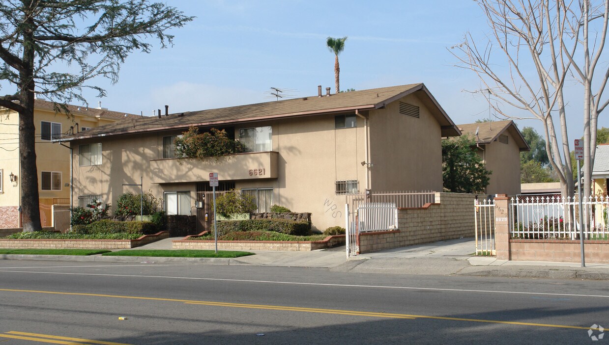 6621 Hazeltine Ave, Van Nuys, CA 91405 Apartments in Van Nuys, CA