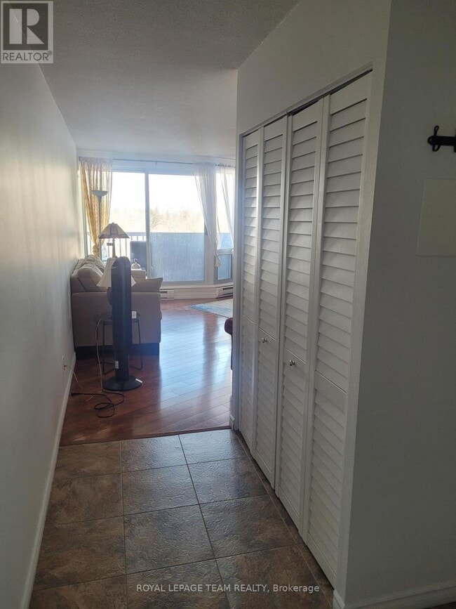 Building Photo - 1380 Prince of Wales Dr