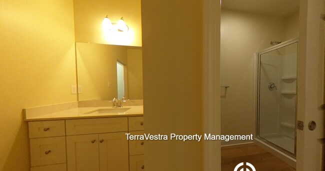 Foto del edificio - 12 Bedrooms!!!!!! Now showing for 2026-202...