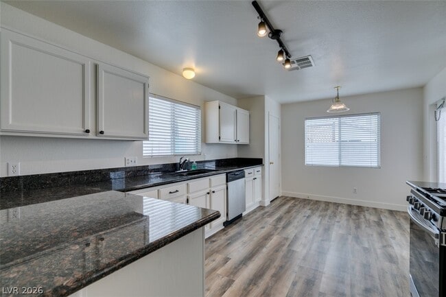 Building Photo - 3738 St Phillip Ct