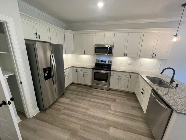 Foto del edificio - Townhome For Rent