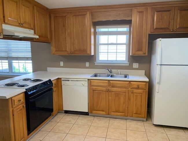 Building Photo - 3 Bedroom/2 Bath Home in Remerton Georgia Minutes from VSU