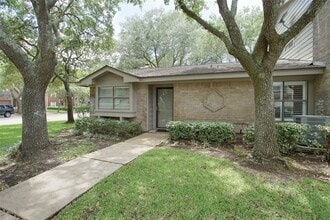 Building Photo - 2711 Grants Lake Blvd