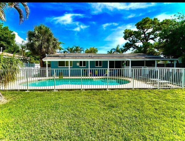 Foto del edificio - 2233 SE 13th St