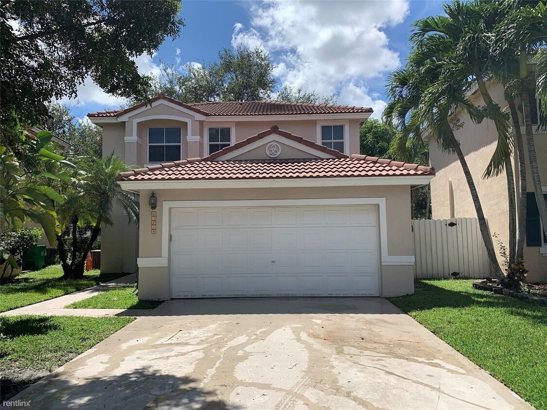 15218 SW 49th St, Davie, FL 33331 House Rental in Davie, FL