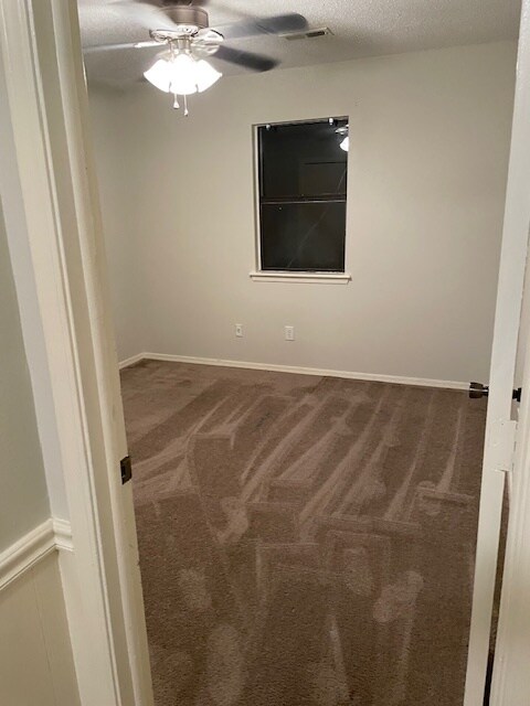 Foto del edificio - 2020 W Olive St