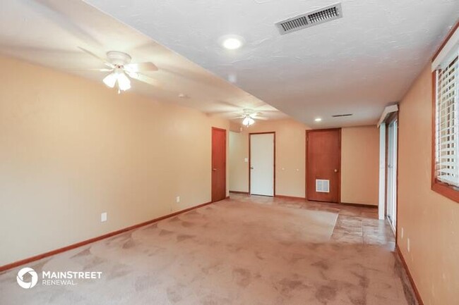 Foto del edificio - 2316 W Post Oak Rd, Olathe, KS 66061
