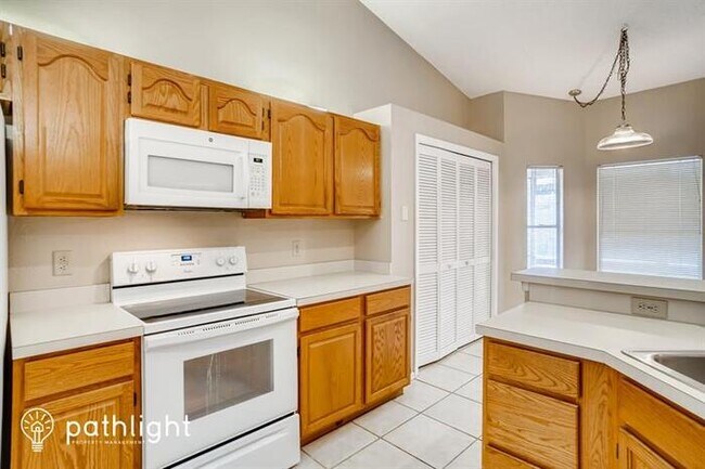 Building Photo - 628 Birgham Pl, Lake Mary, FL, 32746
