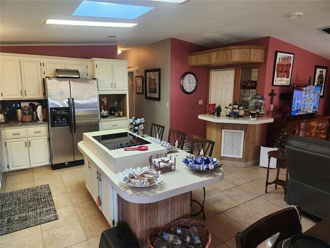 Foto del edificio - 24921 Pine Hill