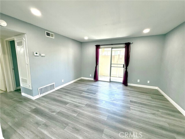 Foto del edificio - 12835 10th St