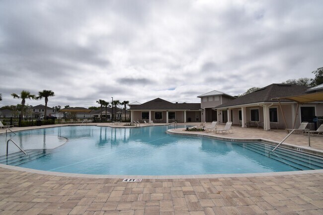 Building Photo - 5/3 fully fenced at Alta Lakes Community-