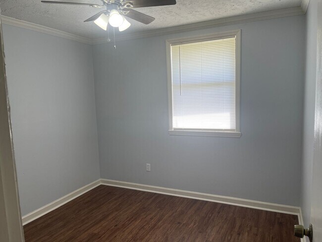 Foto del edificio - 2/1 Townhome close to shopping