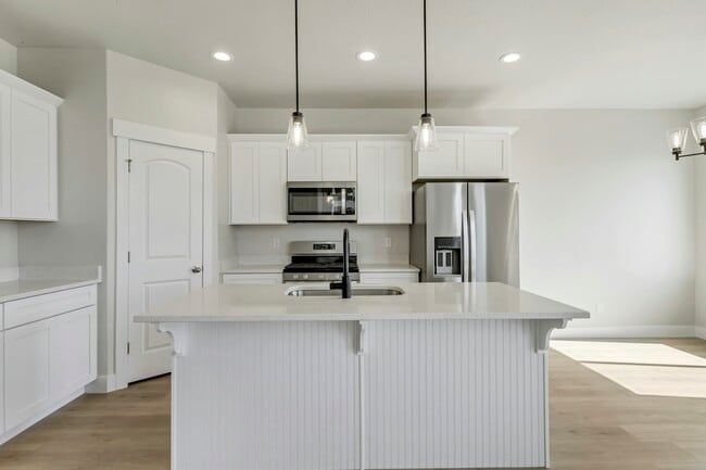 Building Photo - 2050 N 3830 W